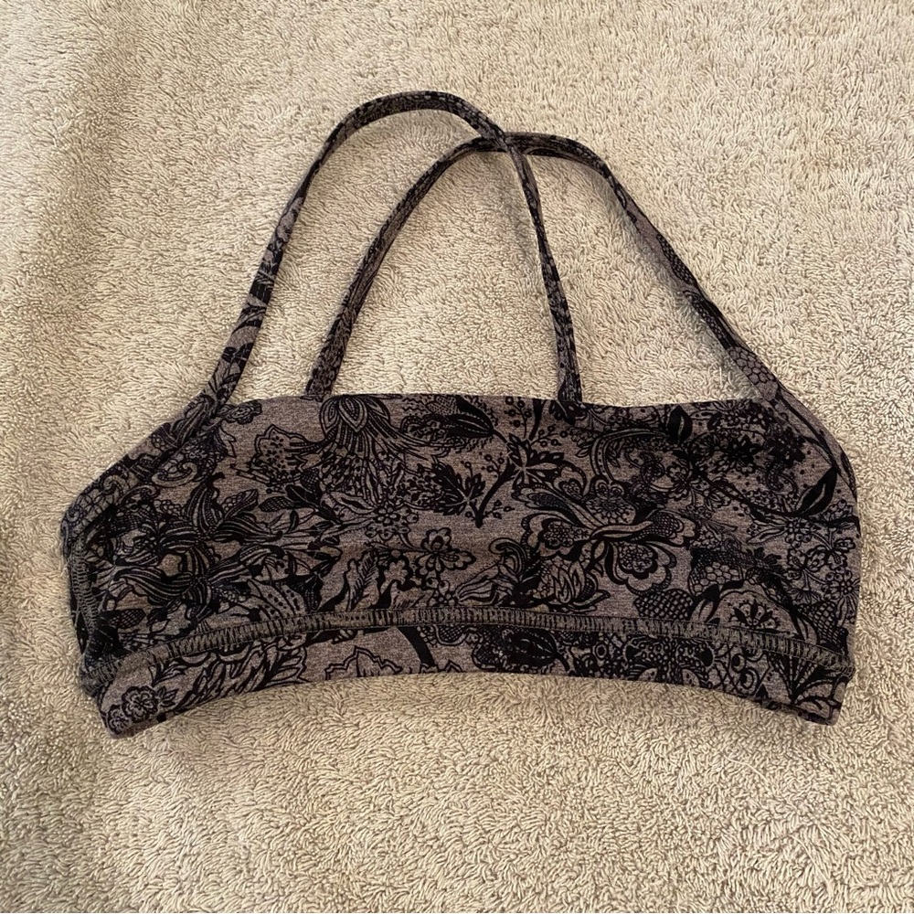 Fleo Chloe sports bra